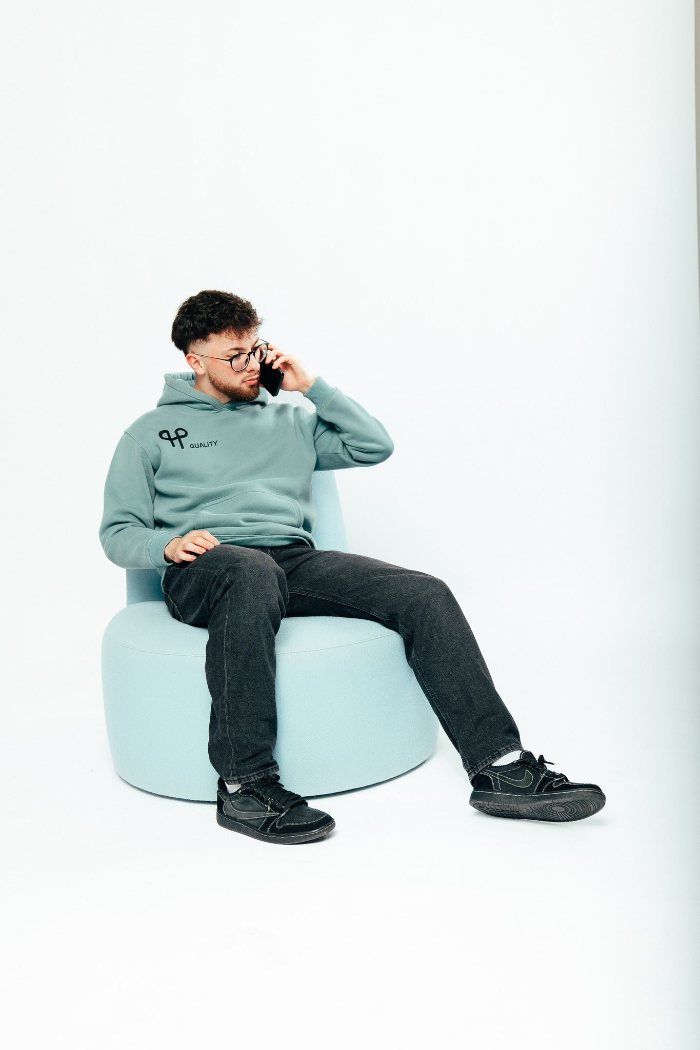 Sweat Vert à capuche "Jardin Fleuri"